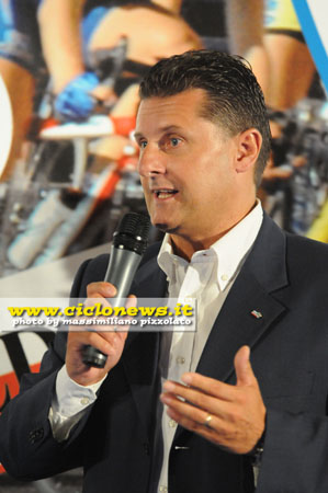 211_08_PresTrittico