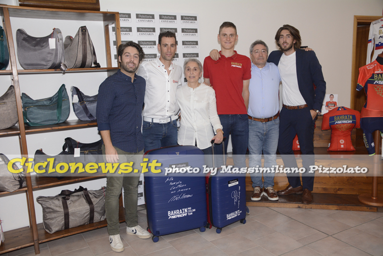 Nibali e Mohorich in visita alla Pelletteria Contarin